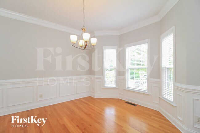 3946 Poindexter Ave, Winston Salem, NC 27106 - photo 5