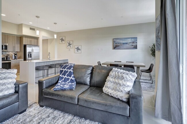 11701 Pasetto Ln unit FL4-ID1049715P, Fort Myers, FL 33908 - photo 5