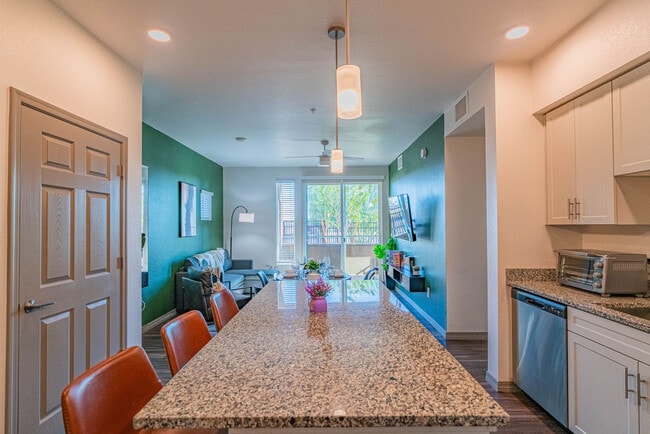 9600 W Georgia Ave unit ID1369229P, Glendale, AZ 85305 - photo 2