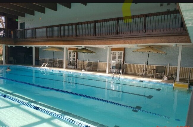 7360 Trailside Dr unit E, Northfield, OH 44067 - photo 4