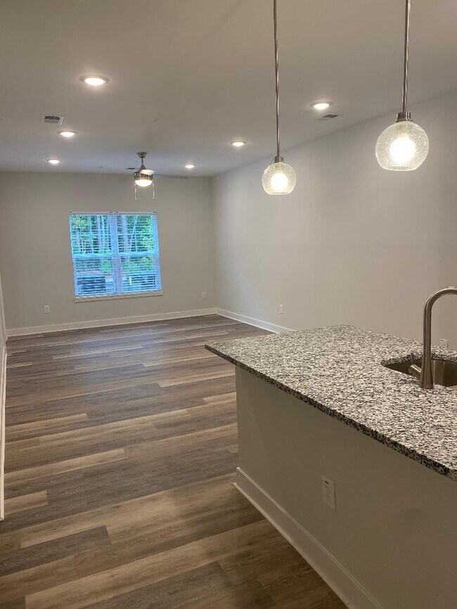 Peyton Place, Burlington, NC 27215 - photo 6