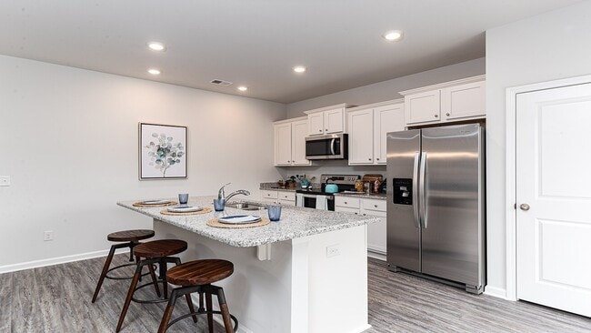 1056 Stanbury Bluff Rd SW, Supply, NC 28462 - photo 4