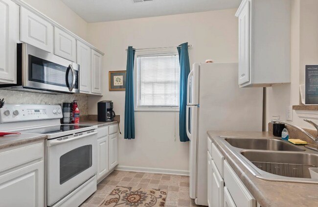 2090 Cross Gate Blvd unit 205, Myrtle Beach, SC 29575 - photo 7