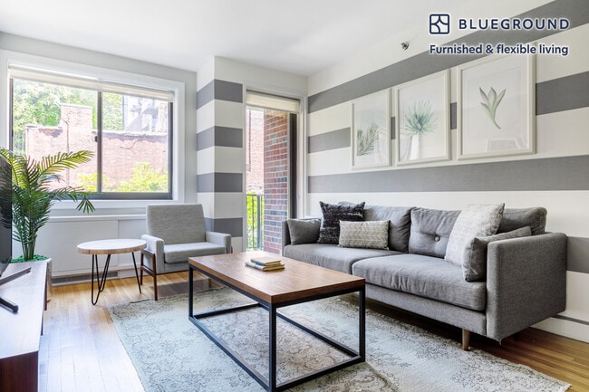 101 W 15th St unit FL2-ID7, New York, NY 10011 - photo 3