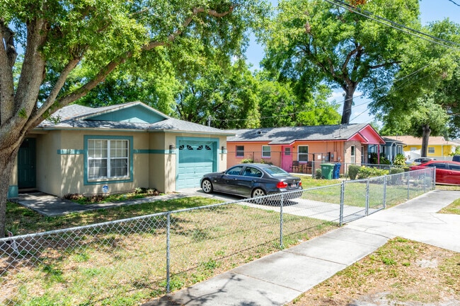 Colorful ranch style homes are common around the neighborhood of Rainbow Heights.