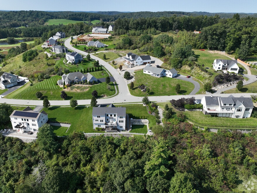 NH_East_Parish_529302_P2_080524