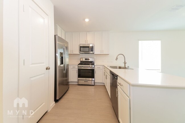 2728 Mistwood Dr, Fort Worth, TX 76108 - photo 3