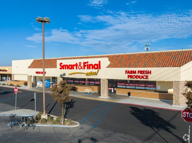 Downtown Delano residents enjoy the convenience of shopping at their local Smart & Final Extra.