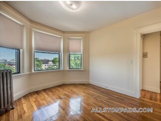 1152 Commonwealth Ave Unit 56, Boston, MA 02134
