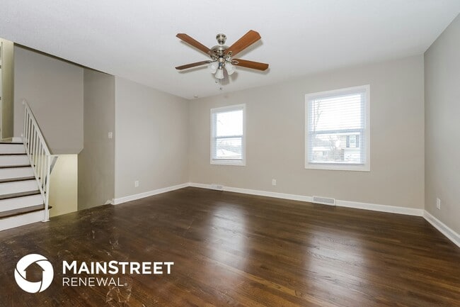 7905 E 117th Place, Kansas City, MO 64134 - photo 3