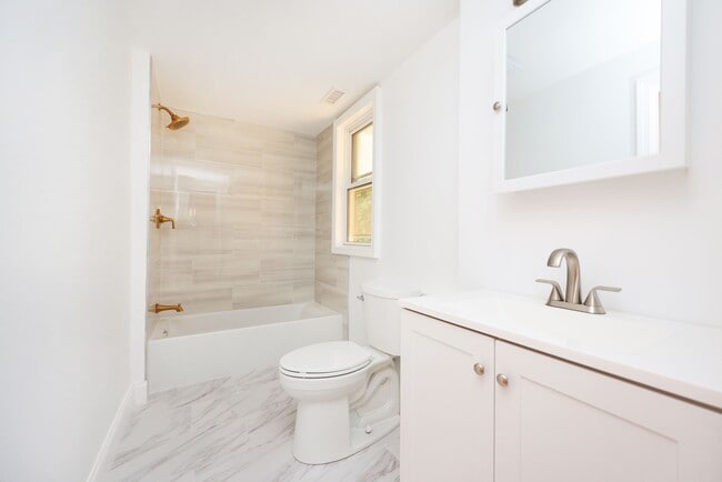 5 Chauncy St unit 2, Cambridge, MA 02138 - photo 7