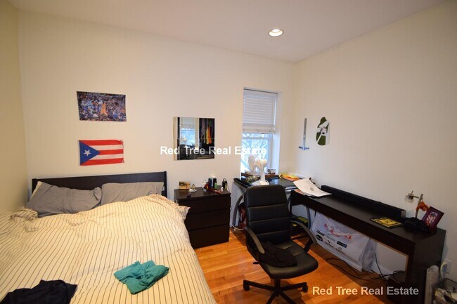 1799 Beacon St, Brookline, MA 02445 - photo 4