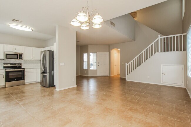 11414 W Apache St, Avondale, AZ 85323 - photo 6