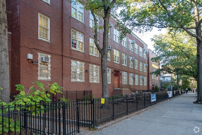 PS 139 Alexine A Fenty has dozens of effective and excellent teachers and staff.