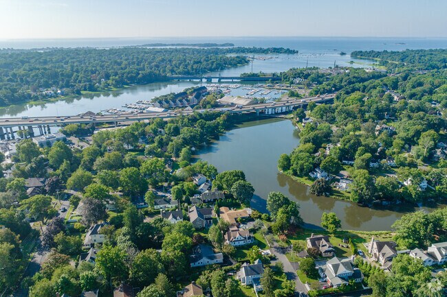 Come check out the lovely neighborhood of Cos Cob.