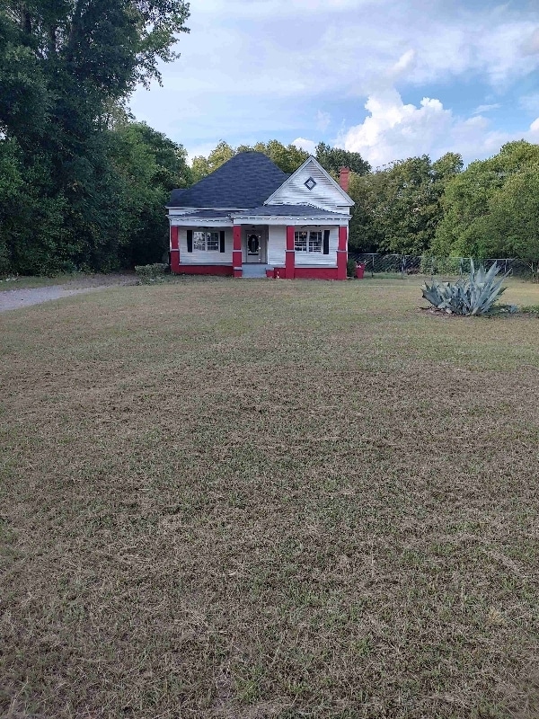 8155 Columbus Rd, Lizella, GA 31052