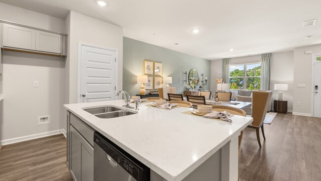 360 Sound Cir, Stockbridge, GA 30281 - photo 6