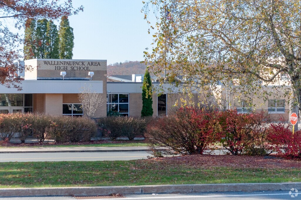 Wallenpaupack Area High School, Rankings & Reviews