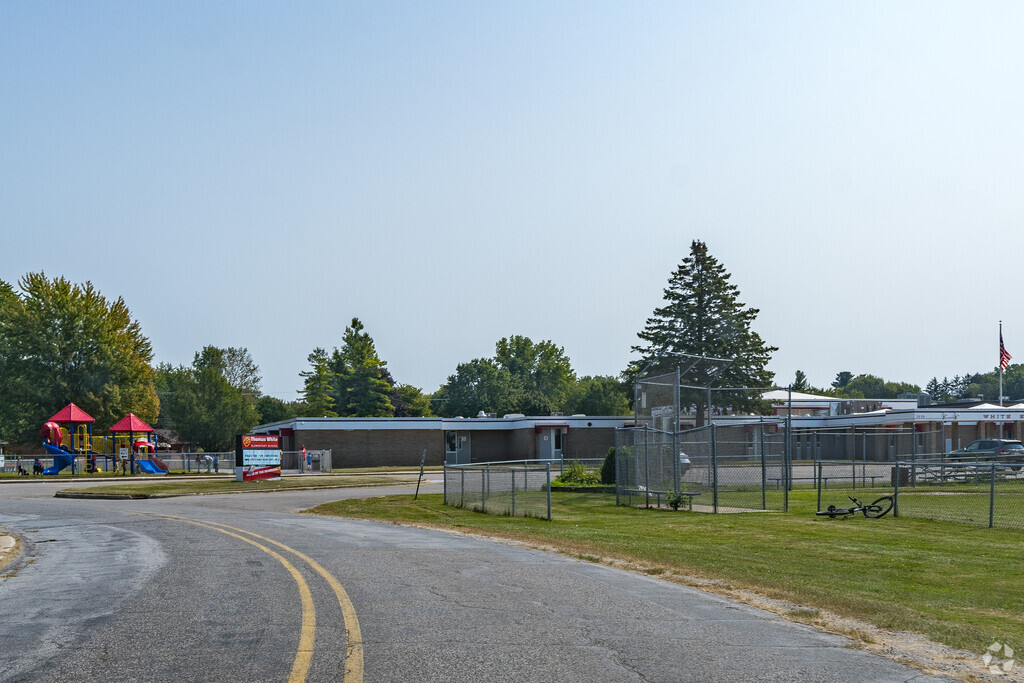 Thomas White School offers students a dynamic learning environment.