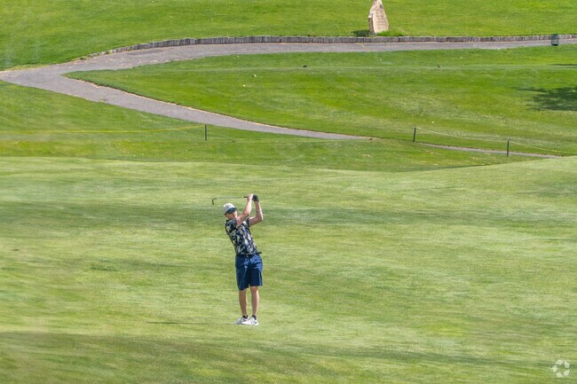 Tanoan East offers residents the luxury of a private golf course for recreation and leisure.