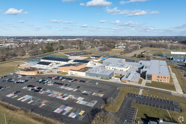 Lake Middle/High School