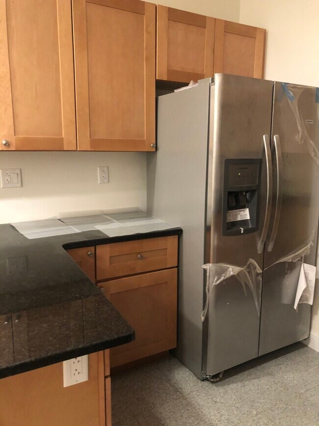 20 Winthrop St unit 3, Boston, MA 02136 - photo 4