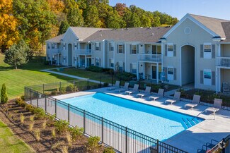 11443 Boulder Dr E, Lowell, MI 49331