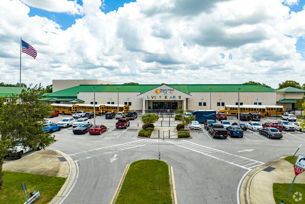 The mission of Manatee School For the Arts is to provide an educational environment to succeed.