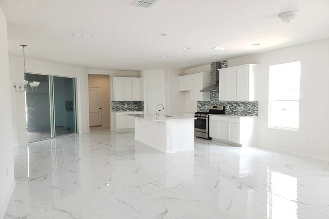 5336 Center Lake Ranch Blvd, Saint Cloud, FL 34771 - photo 6