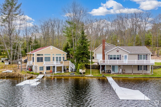 Lakeside homes on Silver Lake in Newfield, Maine.