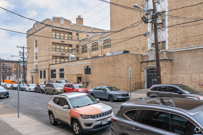 The grades included in P.S. 23 are PK, K-8th.