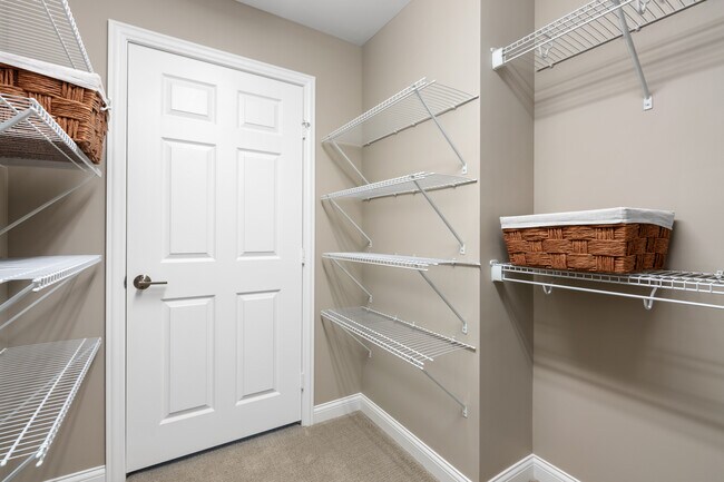 Verena at Hilliard - 55+ Luxury Community, Hilliard, OH 43026 - photo 5