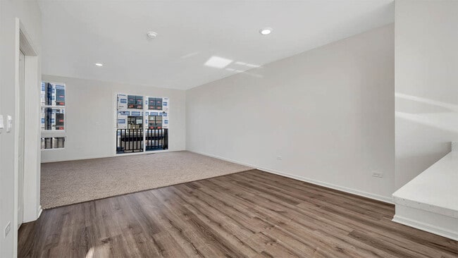 302 Summit Cir, Lombard, IL 60148 - photo 6