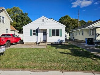 2205 S Pennsylvania Ave, Lansing, MI 48910