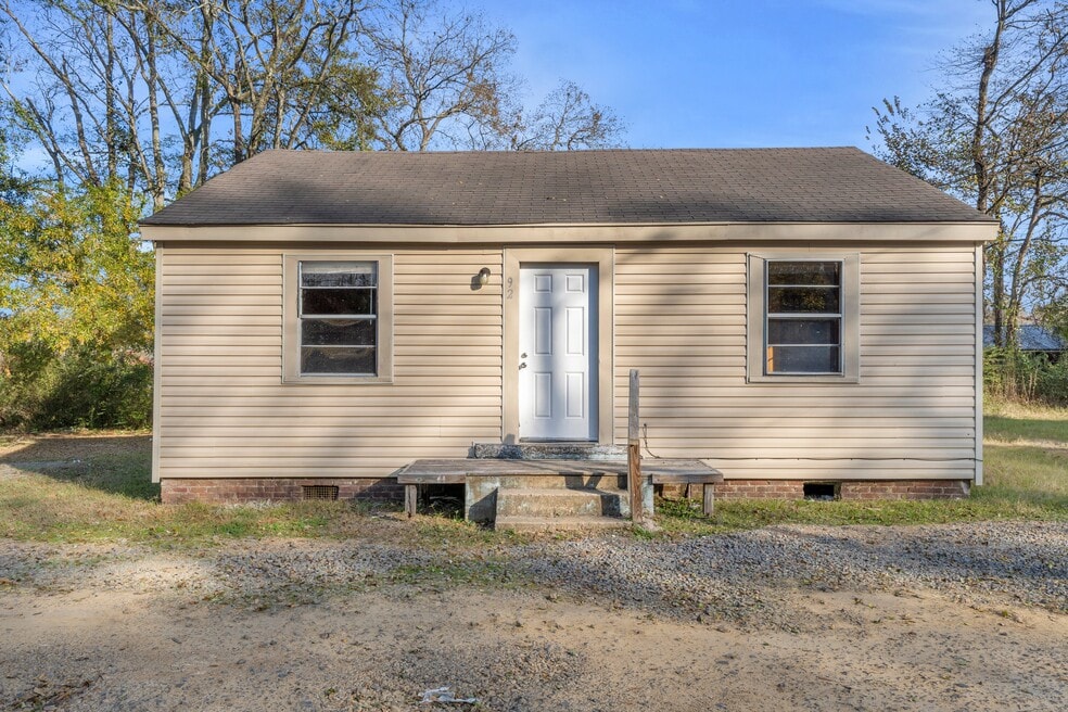 92 Tom Bayne St, West Point, MS 39773 - photo 1