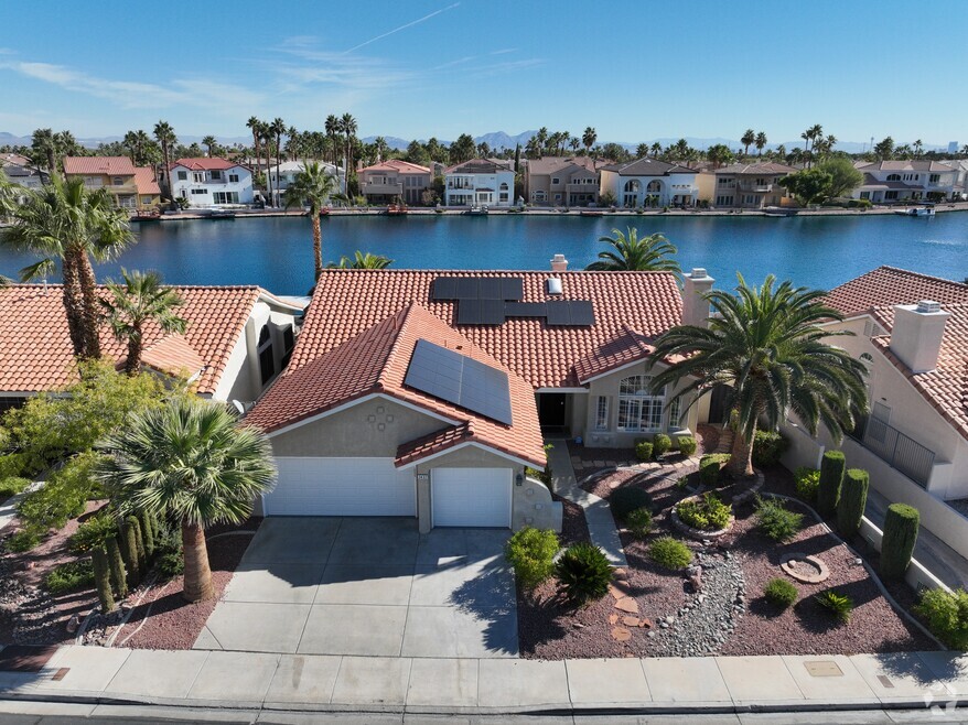2432 Ocean Front Dr, Las Vegas, NV 89128 - photo 2