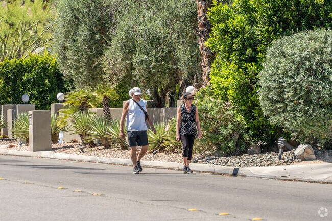 The friendly, walkable streets of Vista Las Palmas allow residents to enjoy the neighborhood.