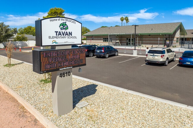 Phoenix’s Tavan Elementary School has a brand new campus.