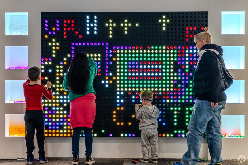 Somerset_527699_DW_071825_4K_FINAL