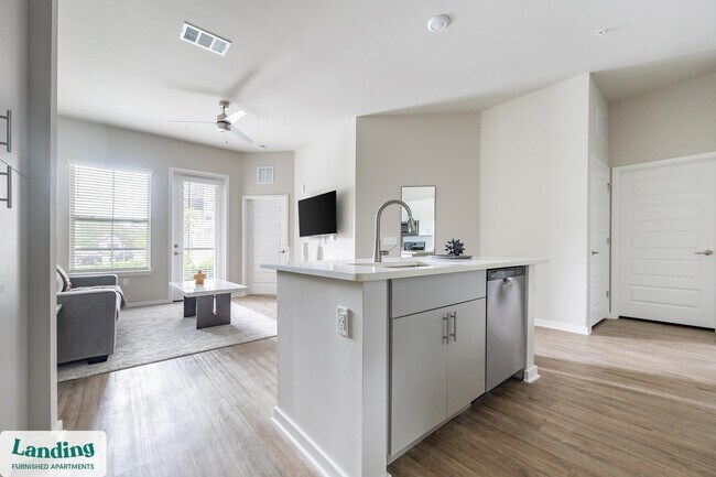 4902 Cosmos Cir unit 113.1410472, Wimauma, FL 33598 - photo 6