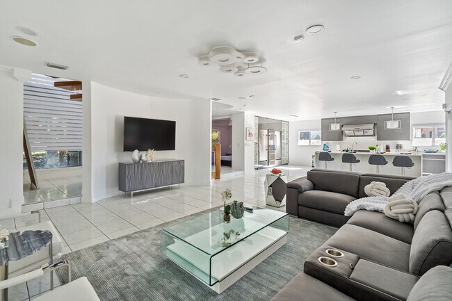 16338 NW 86th Ct unit ID1026154P, Hialeah, FL 33016 - photo 4