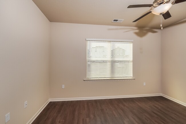 6483 Rainbow Row, Pell City, AL 35128 - photo 3