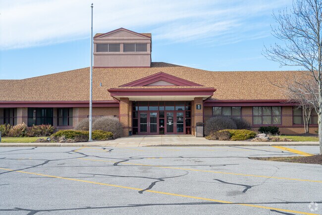 Fort Wayne's Oak View Elementary School has a student-teacher ratio of 17 to 1.