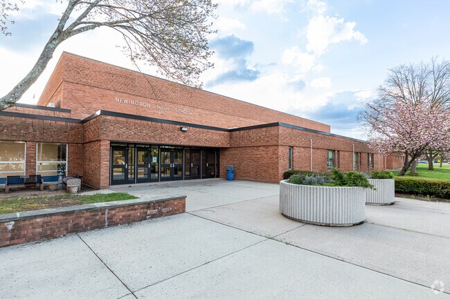 Newington High School is home to the Nor'Easters.