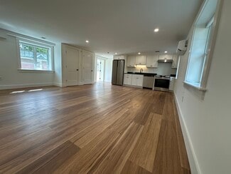 61 Old Amherst Rd, Sunderland, MA 01375