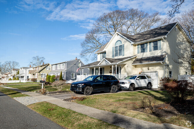 Islip features an array of home styles.