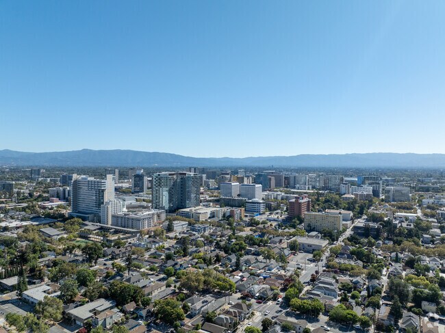 South University Neighborhood blends academic vibes with tree-lined streets and cozy cafes.