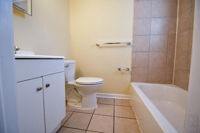 1737 T St SE, Washington, DC 20020 - photo 5