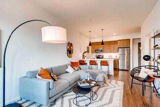 2005 N Williams Ave, Portland, OR 97227