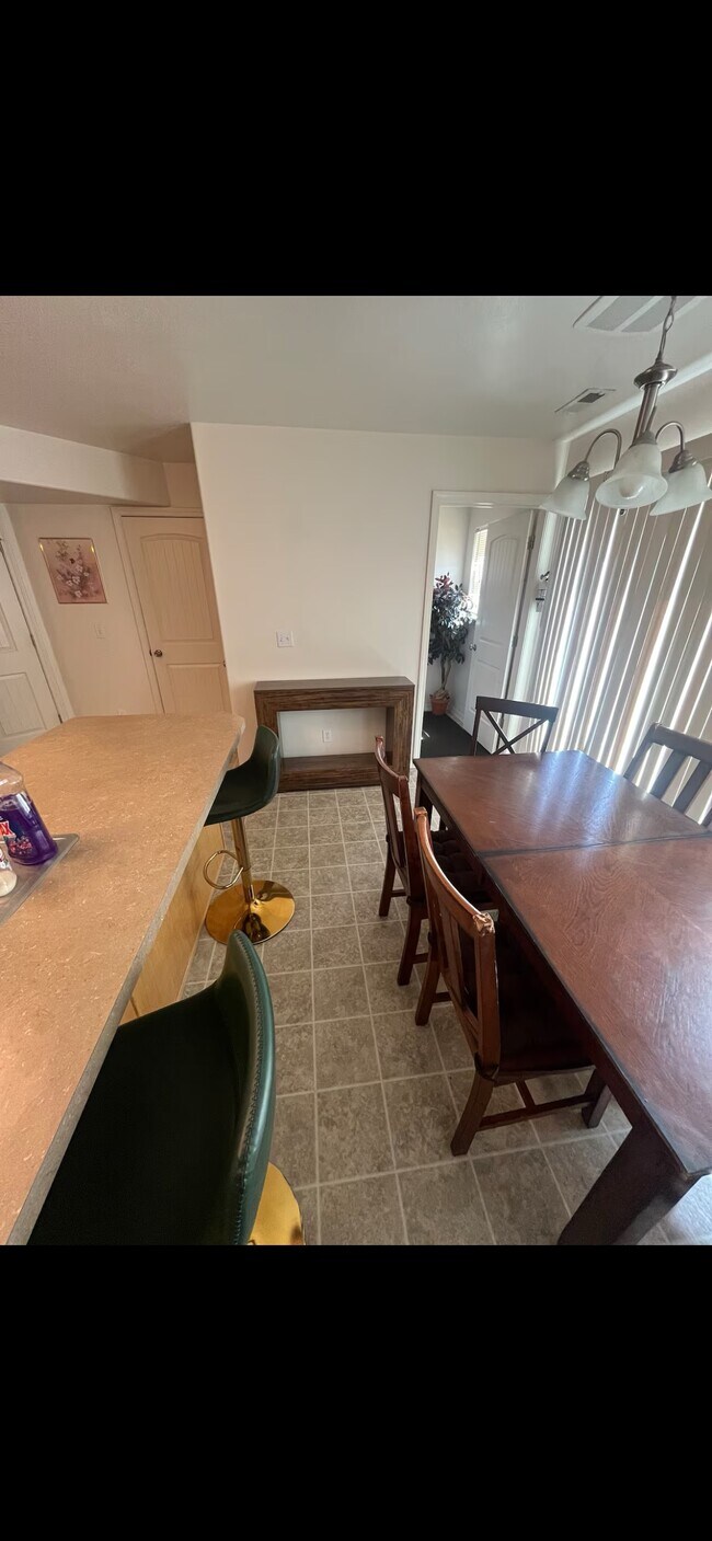 1602 N Stevens Dr unit A, Idaho Falls, ID 83401 - photo 7